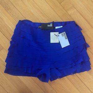 Love moschino shorts